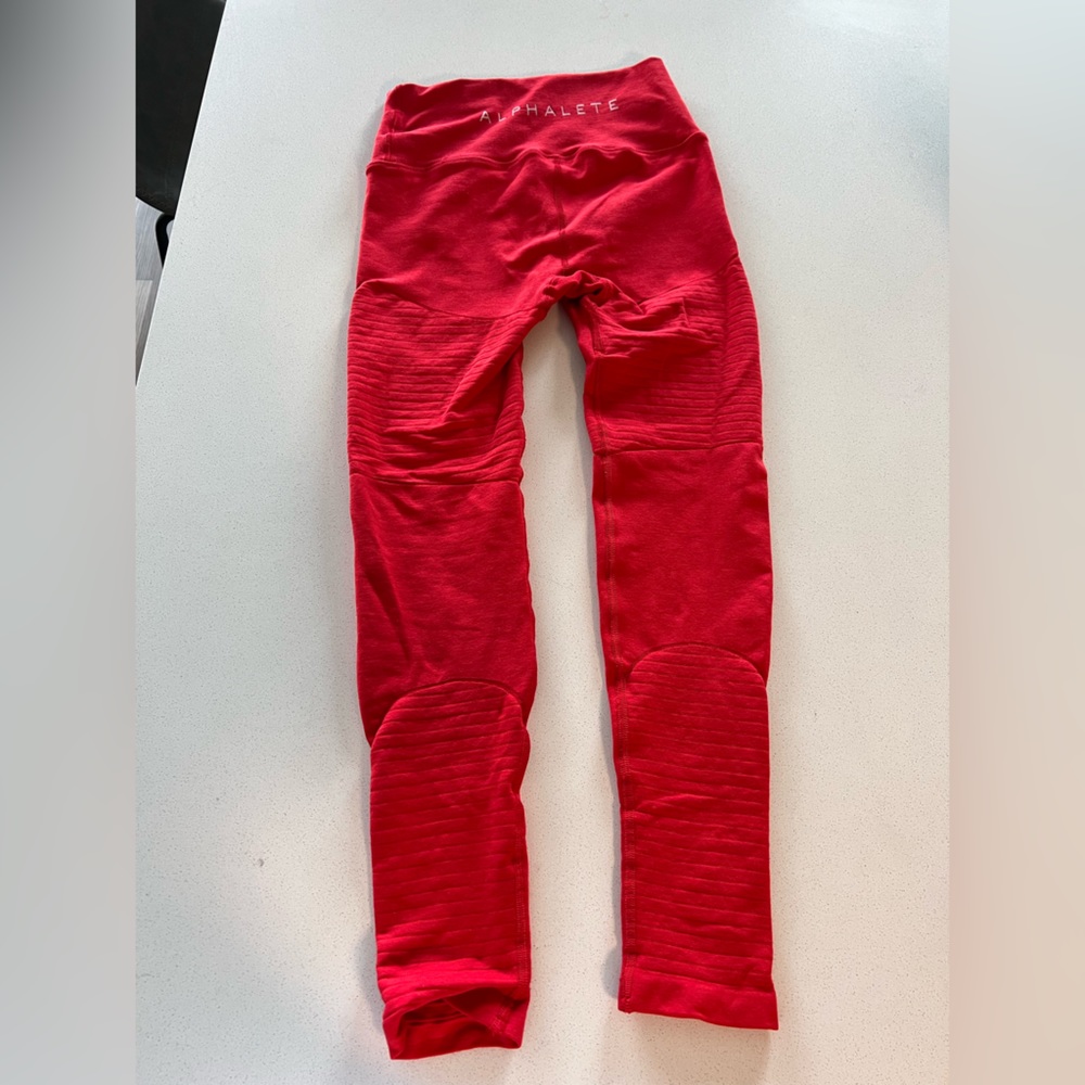 Alphalete leggings, red, seemless